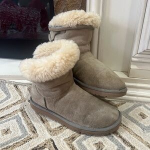 Uggs Australia Buckle Back Boots Ramora Size 5 Ash Gray 1012029